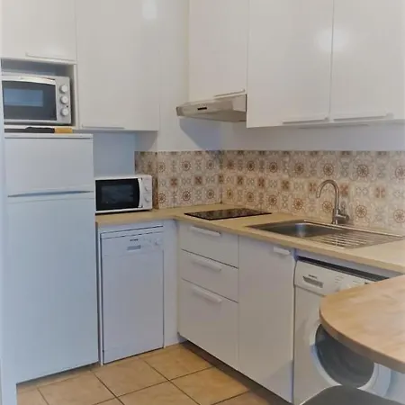 Avec Jardin A Cote De La Apartment
